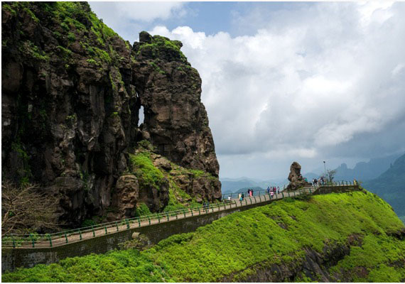 WinterWonderland: Maharashtra's Top Travel Destinations Revealed!