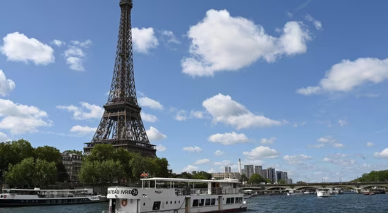 Tourists-barred-from-free-viewing-of-Paris-Olympics-opening-ceremony-along-Seine-River