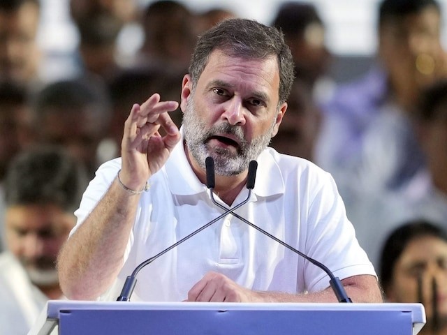 Rahul-Gandhi-Takes-Center-Stage-at-INDI-Alliance-Mega-Rally-in-Shivaji-Park--Unleashes-Critique-on-Government-and-PM