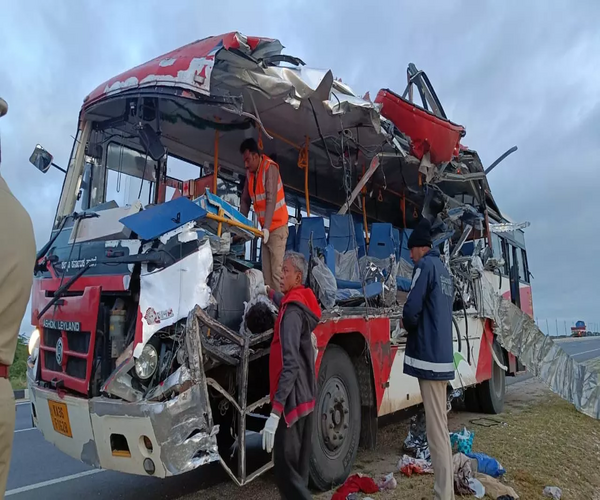 Bus accident in Chitradurga, Karnataka claims three lives and leaves several injured