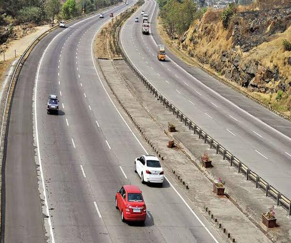 Traffic Block on Mumbai-Pune Expressway for Panvel-Karjat Suburban Project on April 10