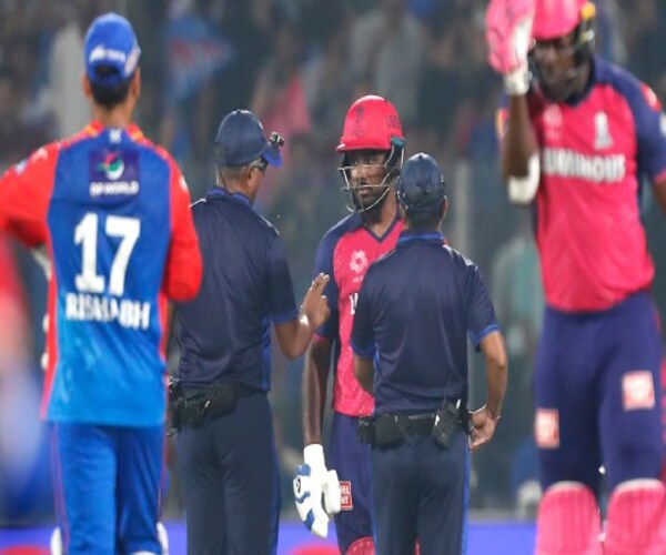 Sanju-Samson’s-dismissal-by-TV-umpire-sparks-controversy-in-DC-vs-RR-match!!